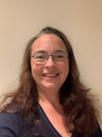 Dr Rebeccah Tomlinson