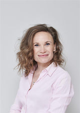 Dr Harriet O'Connell
